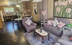 Apricity Inn